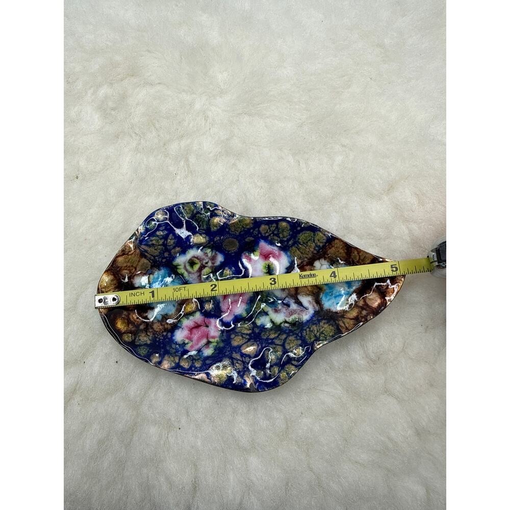 Vintage French Cobalt Blue Enamel Floral Trinket Dish Gold Leaf Accents - Picture 5 of 6